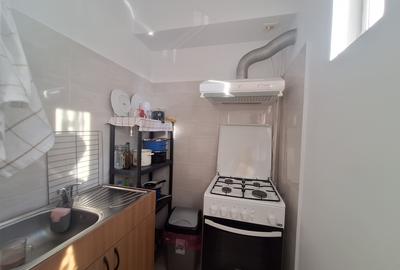 Apartament -40 mp-etaj 1-mobilat si utilat- la 5 minute Shopping City - 12