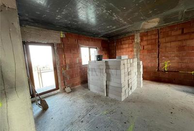 Sacalaz - Zona excelenta - Duplex spatios - 5 camere - P+1 - Locuri de parcare i - 10