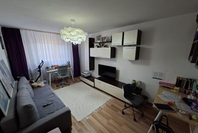 Apartament cu 2 camere, decomandate, etajul 1/4, zona Dacia - 1