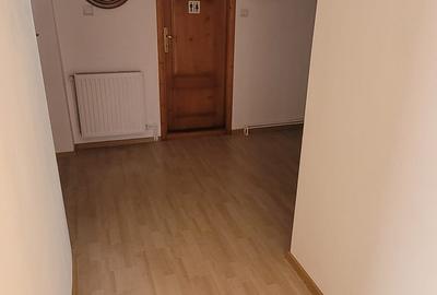 Inchiriez spatiu de birouri, 80 mp, Str Lunga - 7