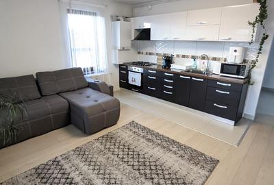 Apartament de vânzare, 3 camere, 64 mp, zona Auchan Iris - 1