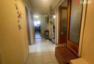 Apartament 5 camere, decomandat, Aurel Vlaicu - 9