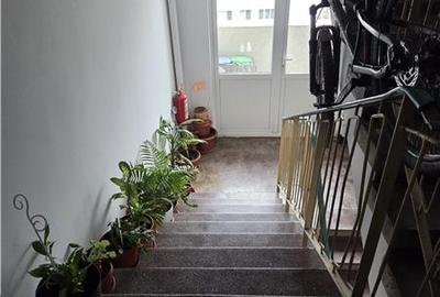 Apartament 2 camere Ion Mihalache 329 renovat 2024 etaj 10 din 10 - 13