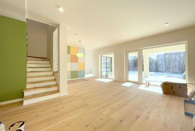 Casă cu 5 camere în Mehala