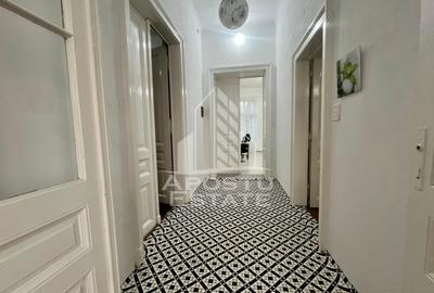 Apartament deosebit in cladire istorica, zona Piata Romanilor - 5