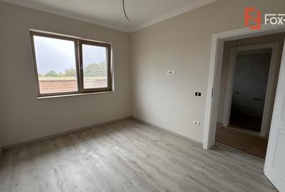 Duplex cu 5 camere despartit prin garaj, zona Giroc - 3
