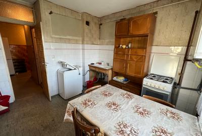 Închiriez apartament 2 camere decomandat – zonă Centrală - 6
