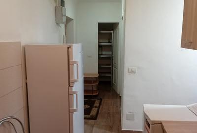 Inchiriez apartament cu 2 camere in zona centrala -langa Unicredit Bank - 6