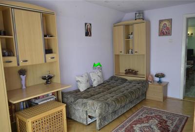 Casa de vanzare 6 camere teren 515mp Sibiu Turnisor - 2
