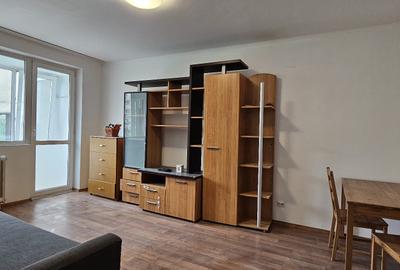 Parc Tineretului-Vanzare apartament 2 camere decomandate !