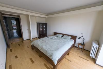 Apartament 3 camere Str. Traian colt cu Bdul. Unirii - 7