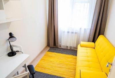 Apartament  cu 3 Camere de Vânzare| Suceava/Ultracentral | 100.000Euro - 3