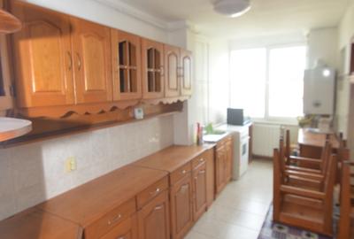 Apartament cu 3 camere decomandat in zona Dacia - 12