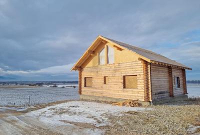 Cabana din bușteni la rosu pe teren 722 mp, Bod COMISION 0 - 1