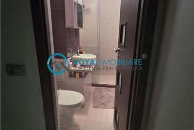 Royal Imobiliare - Vanzare apartament 3 camere zona Central - 8
