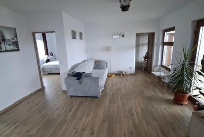 Proprietar vand casa cu posibilitate de pensiune - 2