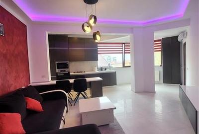 Apartament cu 2 camere decomandat, mobilat în Central