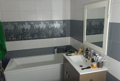 Apartament 3 camere2 bai 2 balcoane Centrala proprie. - 12