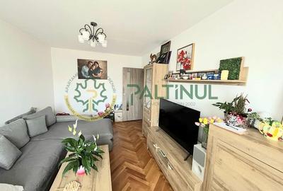 Apartament cu 3 camere cu balcon et. 4 Scoala de Inot