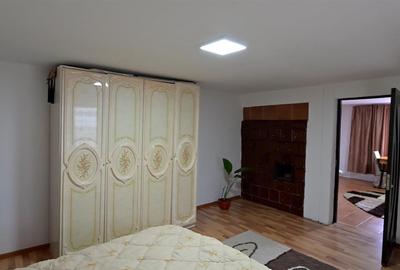 Casa de Vanzare  Oras Gura Humorului  0727817187 - 8