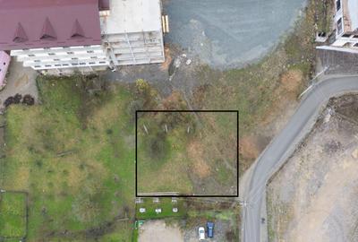 Spre vanzare teren Borsa la bazara Partiei Olimpice - 2