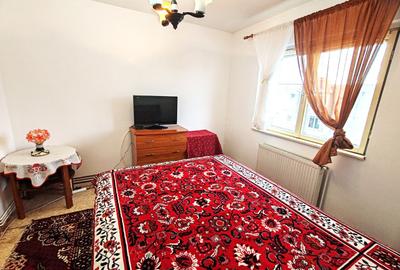 3 Camere, Central, Ideal pentru Familie, An '81 - 3