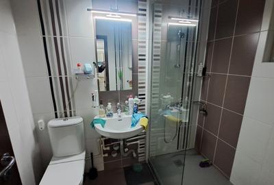 Apartament 3 camere, renovat, poziție retrasă (nu la bulevard) – Metrou 500 m - 43