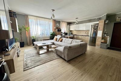 Apartament cu 3 camere semidecomandat, mobilat în Florești