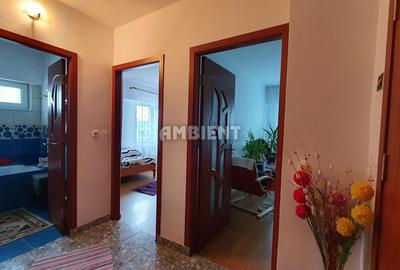Apartament 3 camere, etaj 7, decomandat, zona TRAIAN - BCR; - 2