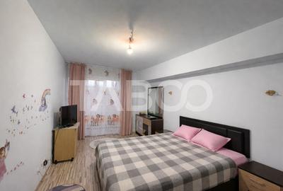 Apartament 3 camere si parcare de vanzare zona Edgar Quinet Manastur - 1