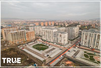 Apartament cu 3 camere decomandat în Libertății