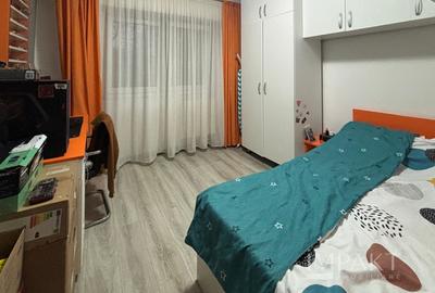 Casă la bloc - Apartament cu 4 dormitoare - 110mp - - 9