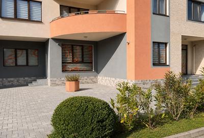 Spațiu 66 mp Premium zona Coresi cu vedere la stradă include 1 parcare subterana - 3