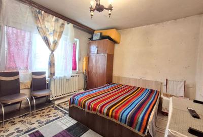 De Vanzare Apartament cu 3 camere  bloc 1989  Mall Vitan - 8