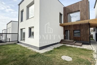 Casă individuală cu 5 camere în Borhanci