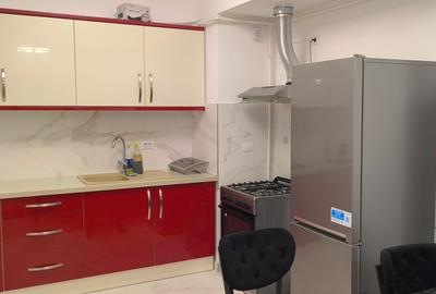 Închiriez apartament 2 camere mobilat lux cu loc de parcare - 1