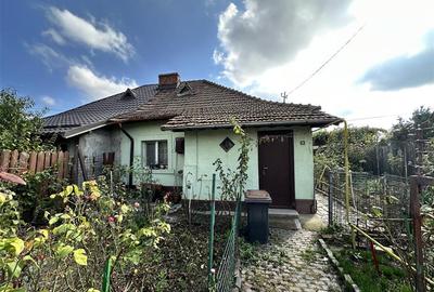 Casa de vanzare în zona linistita - 11