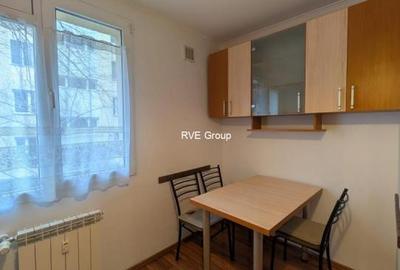 Apartament cu 3 camere în Drumul Taberei