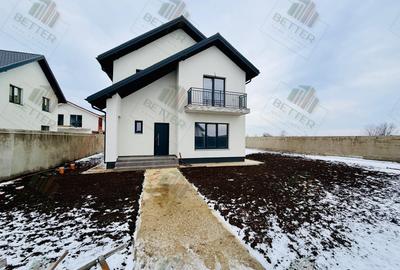 Casă cu 4 camere în Central