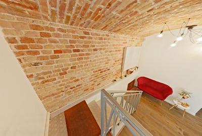 Spatiu langa Primarie pt. prestari servicii, birou, cabinet, salon - renovat - T - 2