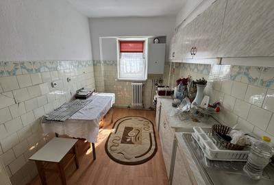 Apartament 3 camere, 2 băi , etaj 3/6- zonă excelentă Andrei Mureșanu - 1