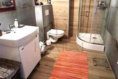 TORONTALULUI - PENTHOUSE LIFT - 3 CAMERE - 2 BAI - 2 TERASE - DRESSING - LOC PAR - 6