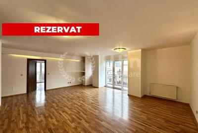 Apartament cu 3 camere semidecomandat, mobilat în Borhanci