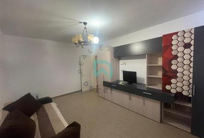 Apartament cu 2 camere decomandat în Centrul Civic