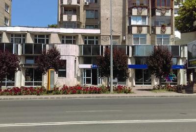 TARGU MURES SPATIU COMERCIAL 480 MP- BD. 1 DECEMBRIE - 4