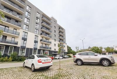 Apartament cu 3 camere decomandat în Străuleşti