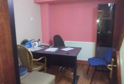 Spatiu comercial 120mp   Stradal la subsol  - Stefan cel Mare - 2