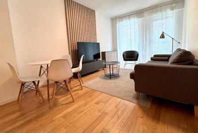 Apartament cu 3 camere semidecomandat, mobilat în Dacia