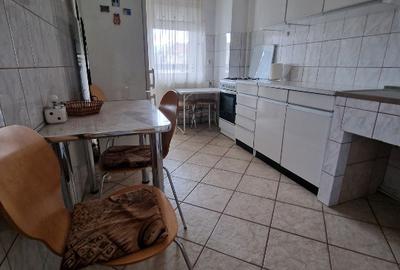 Persoana fuzica vand apartament 3 camere – zona centrală Alba Iulia - 7