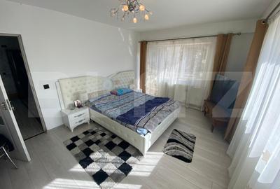 Apartament cu 3 camere semidecomandat, mobilat în Baciu